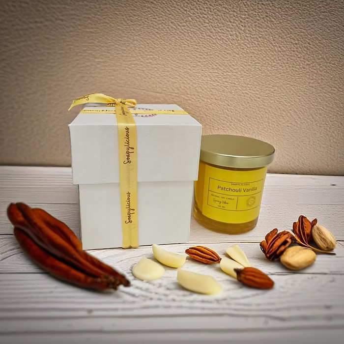 Soy wax candle - Patchouli Vanilla Aroma Completely natural and handmade