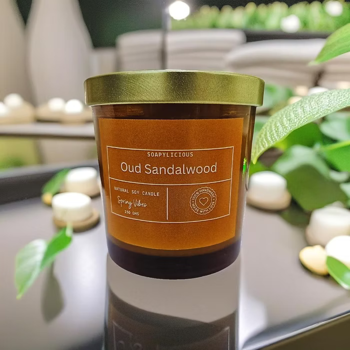 Soy Wax Candles- Oud sandalwood Aroma, Natural and handmade for homes