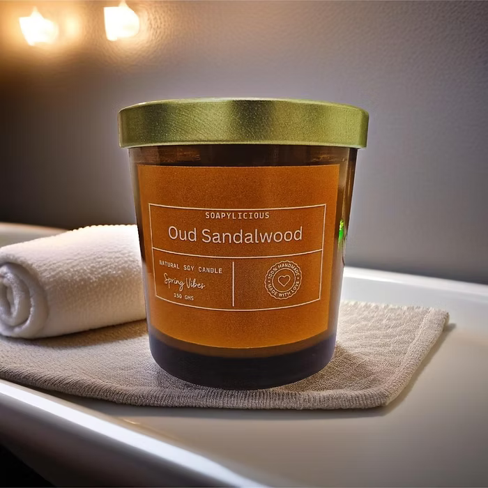 Soy Wax Candles- Oud sandalwood Aroma, Natural and handmade for homes