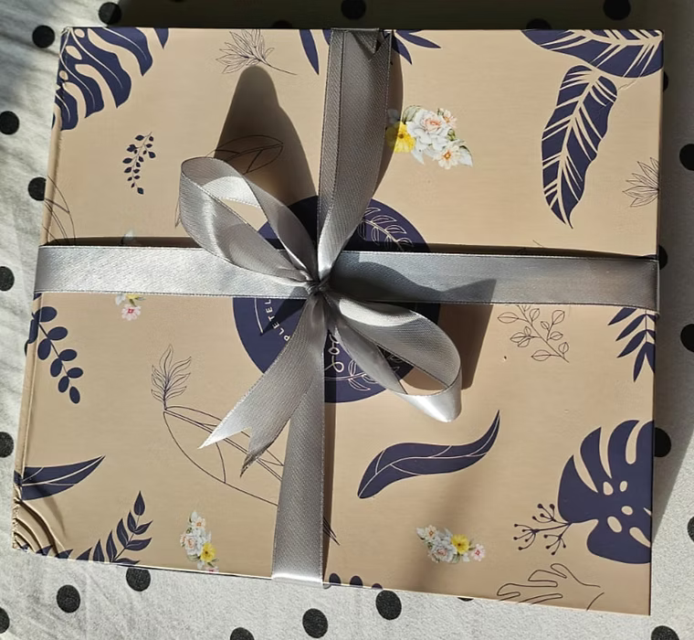 Premium Gift box of 4 handmade soap bar